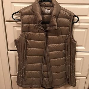 32 Heat down vest